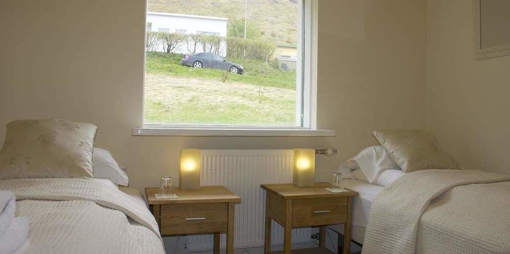 Comfy Guesthouse Westfjords Sudureyri Bagian luar foto