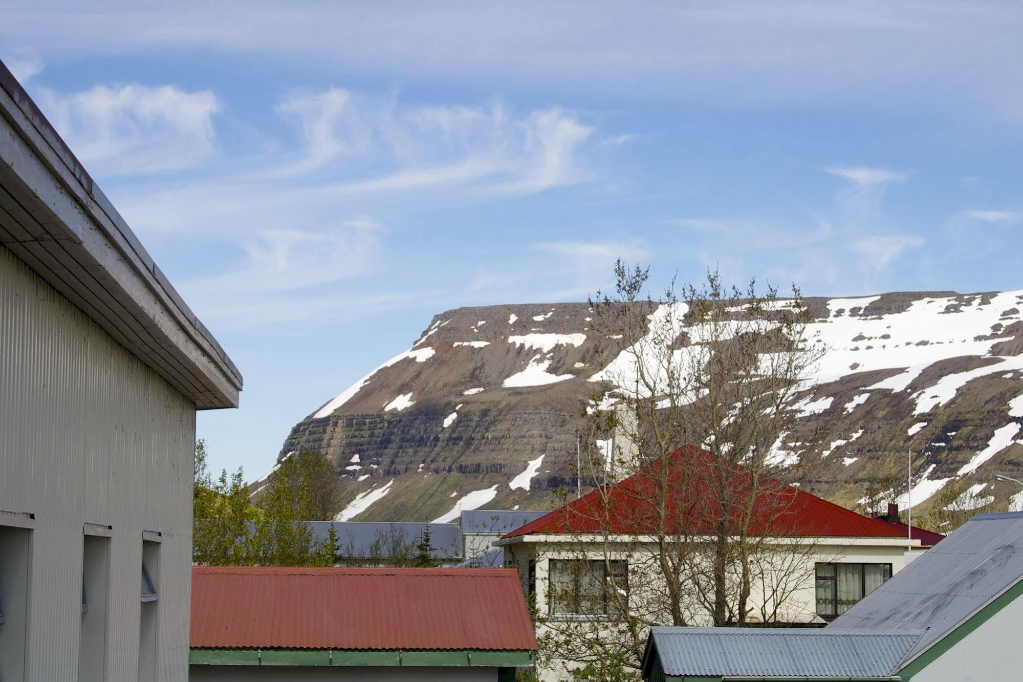 Comfy Guesthouse Westfjords Sudureyri Bagian luar foto