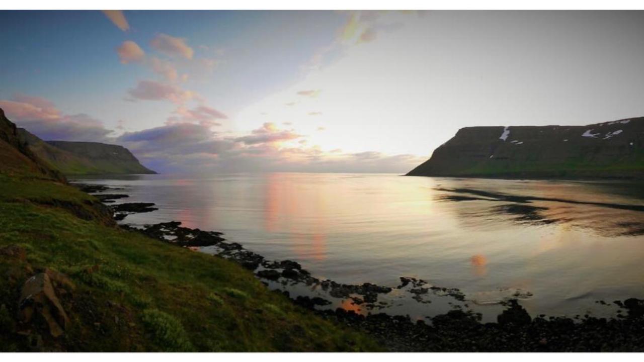 Comfy Guesthouse Westfjords Sudureyri Bagian luar foto