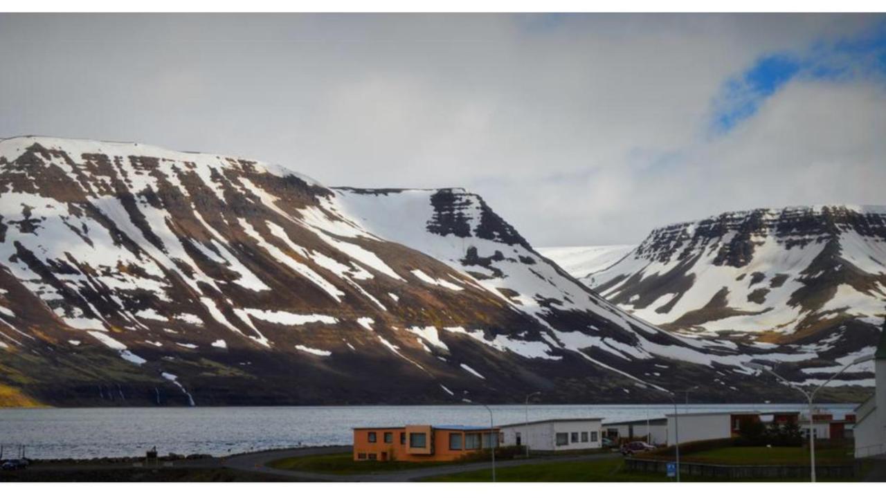 Comfy Guesthouse Westfjords Sudureyri Bagian luar foto