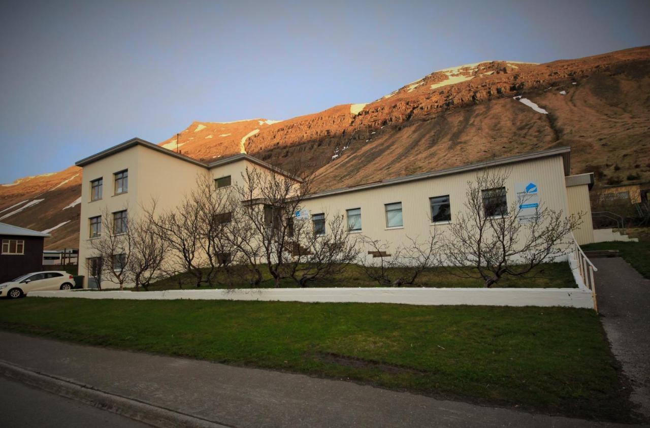 Comfy Guesthouse Westfjords Sudureyri Bagian luar foto